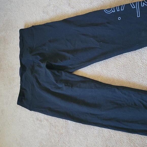 Calvin Klein Performance Stretch Legging - Picture 3 of 7